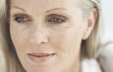 Tvár staršej ženy